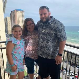 Meet your Posher, Chelsie